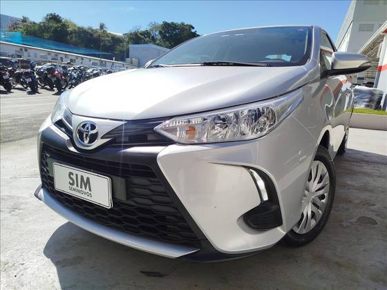 TOYOTA YARIS 1.5 16V FLEX XL MULTIDRIVE TOYOTA YARIS 1.5 16V FLEX XL MULTIDRIVE